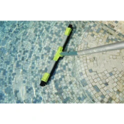 Balai De Piscine Multi-usage Kerlis XPRO -Equipements De Piscine 14051 balai piscine multi usage kerlis xpro 2