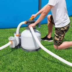 Filtre à Sable Complet Bestway Flowclear 11,355 M³/h -Equipements De Piscine 58486 filtre sable flowclear ambiance min