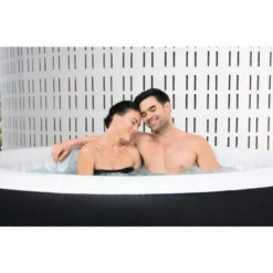 Spa Gonflable Bestway Lay-Z Spa MIAMI AirJet 4 Places -Equipements De Piscine 60001 spa gonflable bestway lay z spa miami couple