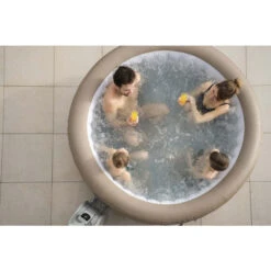 Spa Gonflable Bestway Lay-Z Spa PALM SPRINGS AirJet 6 Places 14 Spa Gonflable Bestway Lay-Z Spa PALM SPRINGS AirJet 6 Places -Equipements De Piscine 60017 spa gonflable bestway palm springs air jet 4 6 places ambiance groupe dessus