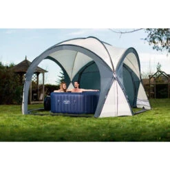 Abri Pour Spa Gonflable Bestway Lay-z Dôme -Equipements De Piscine abri spa gonflabe lay z bestway 58460 ambiance2 1