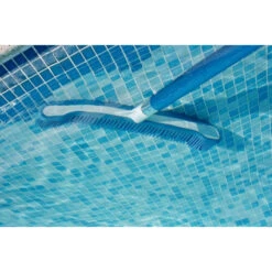 Balai De Piscine Résistant Multi-usages Kerlis - 40 Cm -Equipements De Piscine balai multi usage 14009 paroi piscine haut min