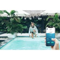 Analyseur Piscine Connecté Flipr Start 19 Analyseur Piscine Connecté Flipr Start -Equipements De Piscine flipr start saut