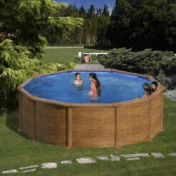 GRE Piscine Ronde Acier Gré Mauritius Imitation Bois - 4,60 X 1,30 M -Equipements De Piscine kitpr458wo piscine ronde acier gre mauritius imitation bois 4 60 1 32m ambiance