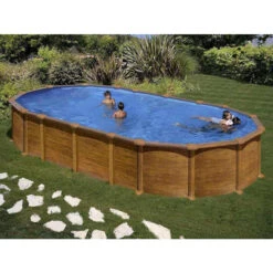 GRE Piscine Ovale Acier Gré Amazonia Imitation Bois - 7,20 X 3,75 X 1,30 M -Equipements De Piscine kitprov7388wo piscine ovale acier gre amazonia imitation bois ambiance