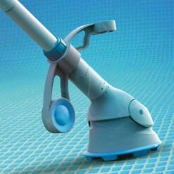 Nettoyeur Hydraulique Kokido KRILL Pour Piscines < Ø 6 M -Equipements De Piscine kok 200 0133 nettoyeur hydraulique kokido krill ambiance