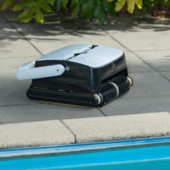 Robot Nettoyeur Fond Et Parois De Piscine Ubbink Robotclean Accu 4 Sans Fil 9 Robot Nettoyeur Fond Et Parois De Piscine Ubbink Robotclean Accu 4 Sans Fil -Equipements De Piscine robotclean accu 4 pool fond parois et ligne d eau surface 120m 3