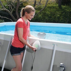 Lampe / Spot Magnétique à LED Multicolore Pour Piscine INTEX -Equipements De Piscine spot magnetique a led multicolore pour piscine intex 4